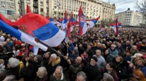 Σερβία: Ανακοινώθηκε η νέα κυβέρνηση – Τέσσερεις αντιπρόεδροι και 30 υπουργεία